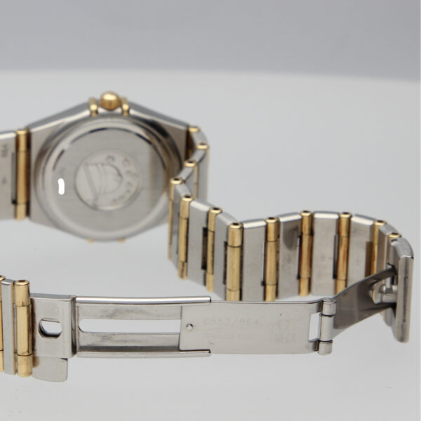 Omega Constellation 1272.30.00 - Image 13