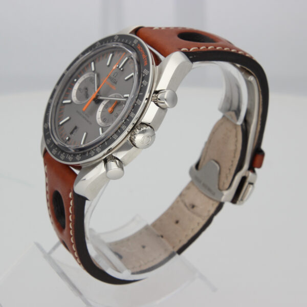 Omega Speedmaster Racing 329.32.44.51.06.001