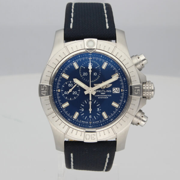 Breitling Avenger 43 Chronograph A13385