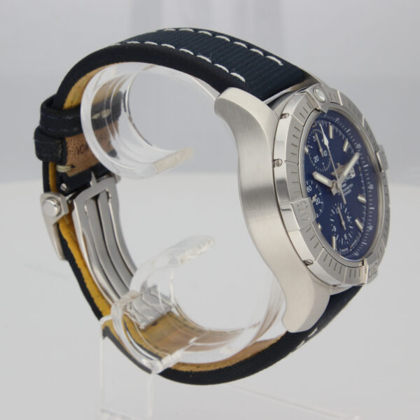 Breitling Avenger 43 Chronograph A13385