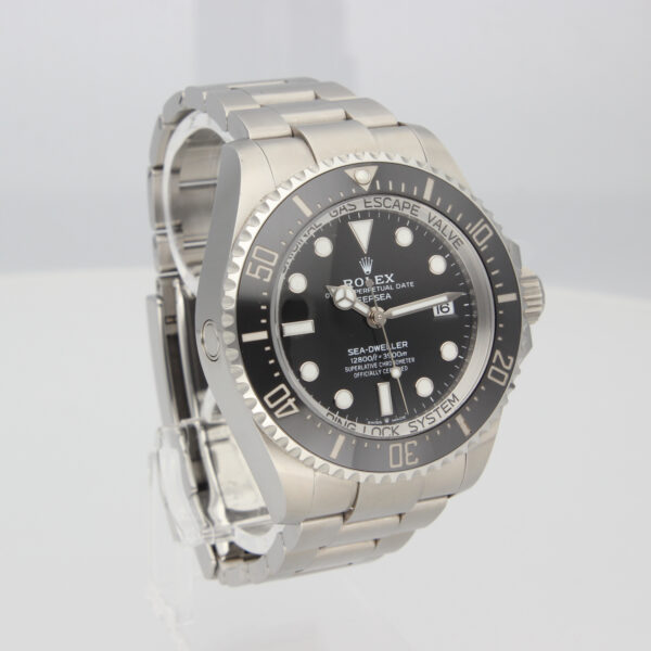 Rolex Sea-dweller Deepsea 136660