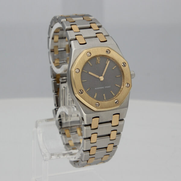 Audemars Piguet Royal Oak Lady (ref. 6007SA) - Image 4