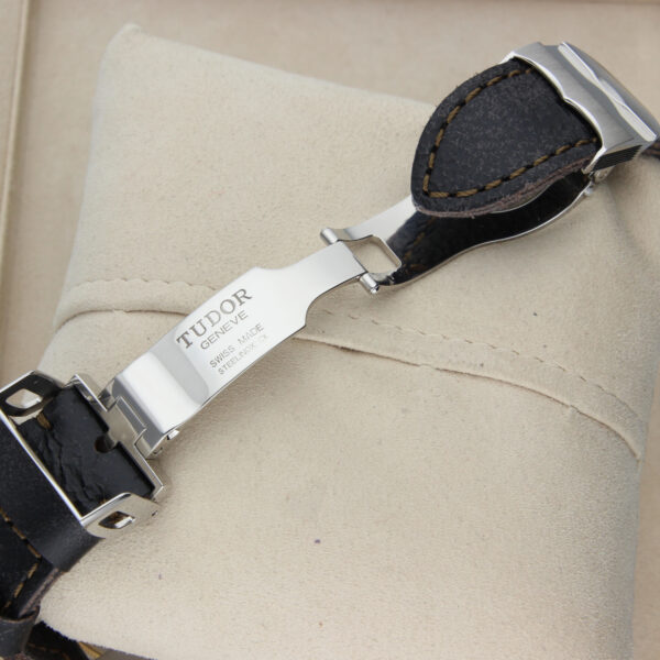 Tudor Black Bay S&G (ref. 79733N) - Image 12