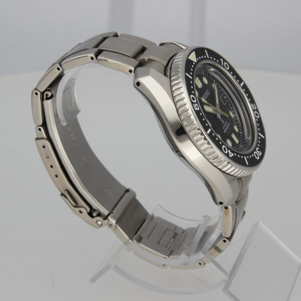 Seiko Prospex 300M (ref. 8L35-00R0) - Image 5