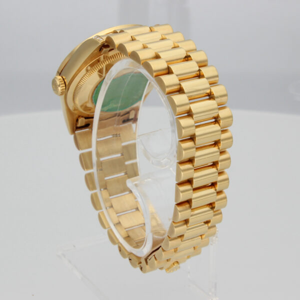 Rolex Day-Date 36 (ref. 18388) - Image 8