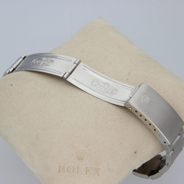 Rolex Datejust 31 (ref. 68240) - Image 11