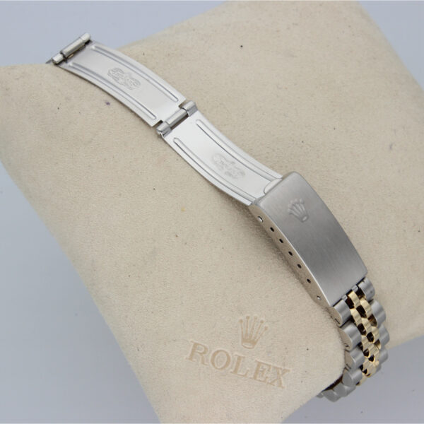 Rolex Lady Date (ref. 6917) - Image 12