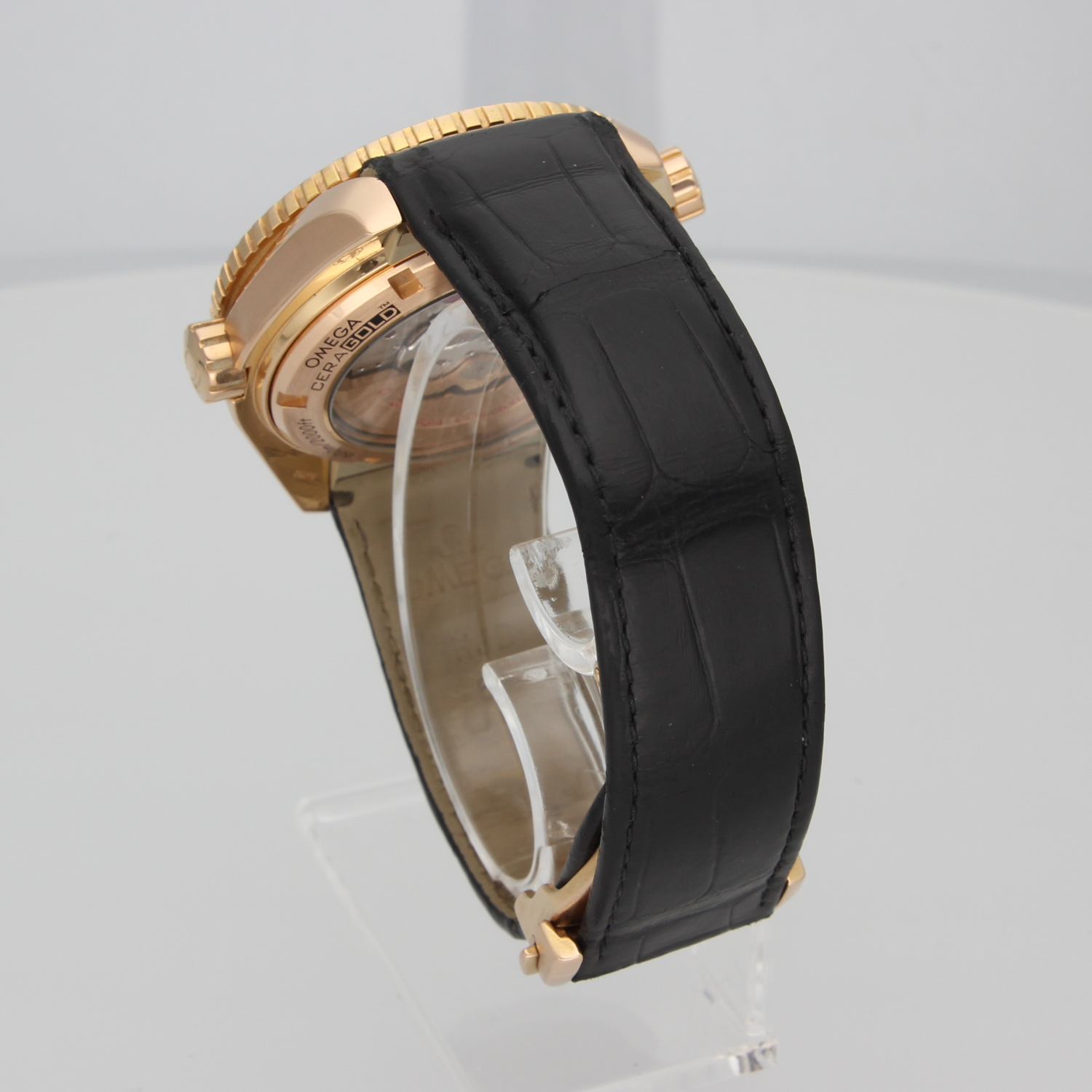 Omega Seamaster Planet Ocean 232.63.46.21.01.001