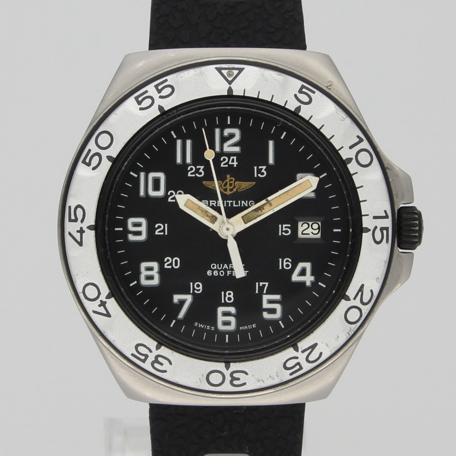Breitling Colt Quartz 80210 Pace Military Division