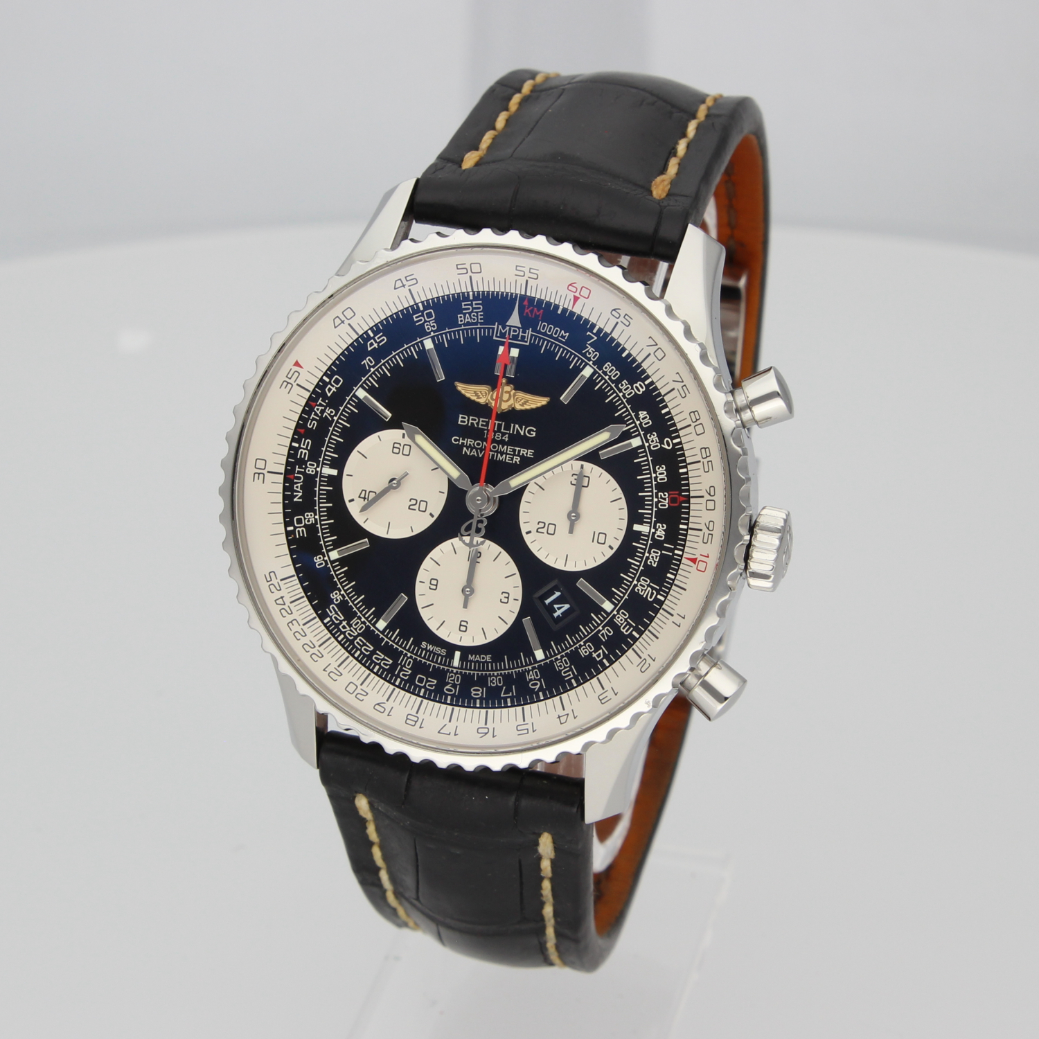 Breitling Navitimer 01 AB012721 BD09 2017