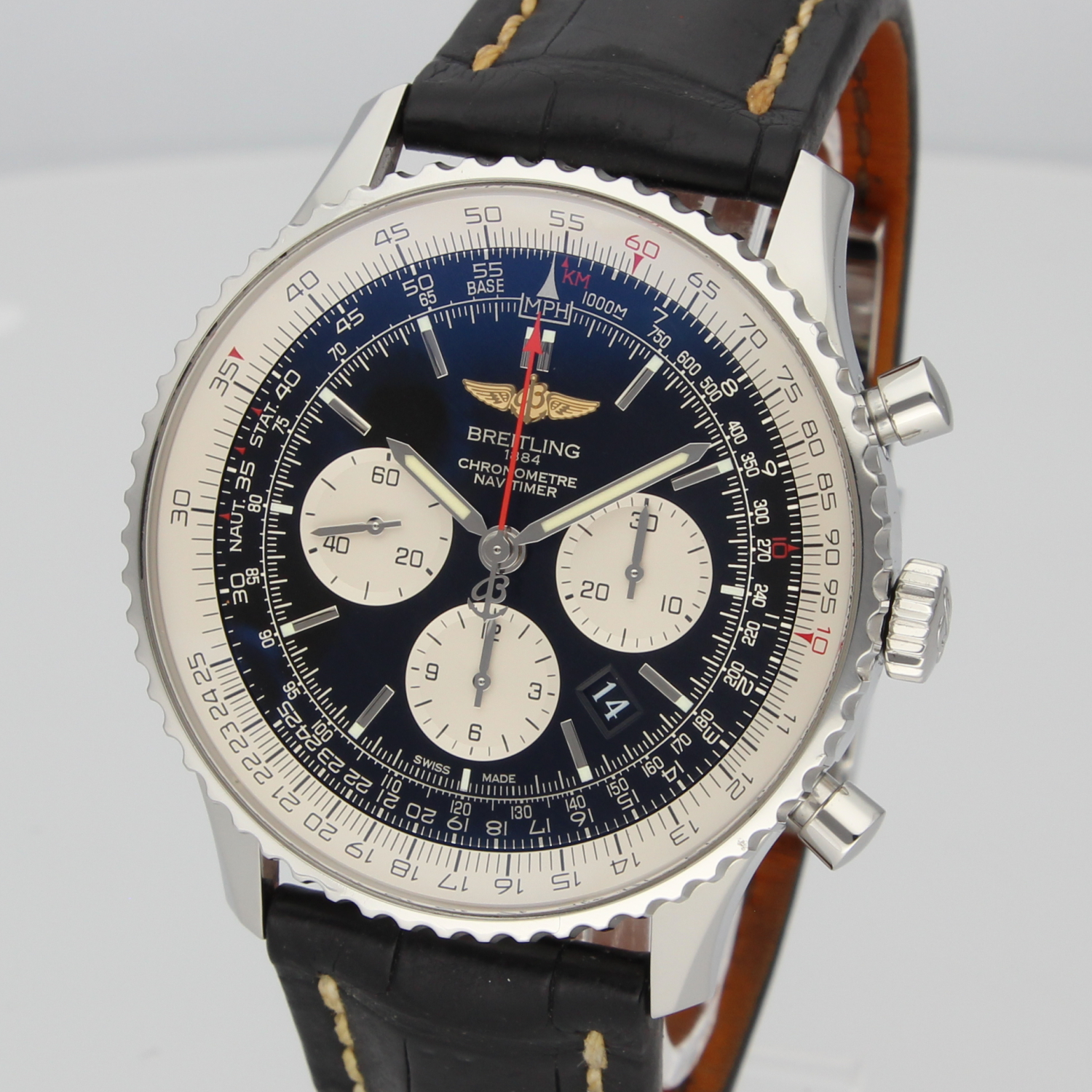 Breitling Navitimer 01 AB012721 BD09 2017