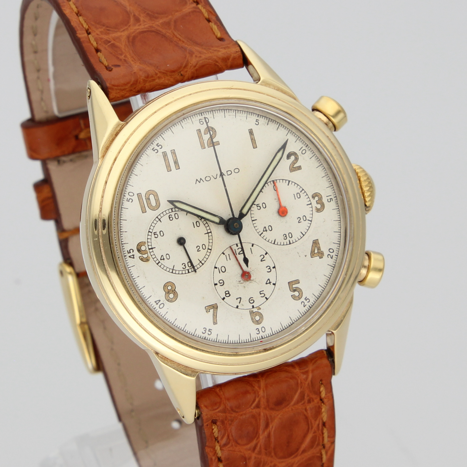 Movado M95 49038