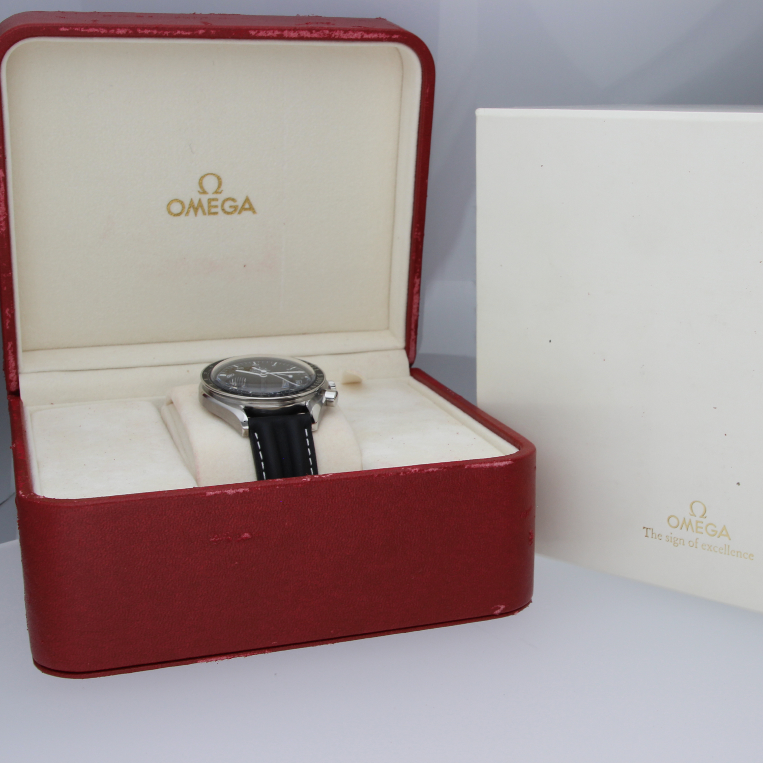 Omega Speedmaster Reduced 38105006